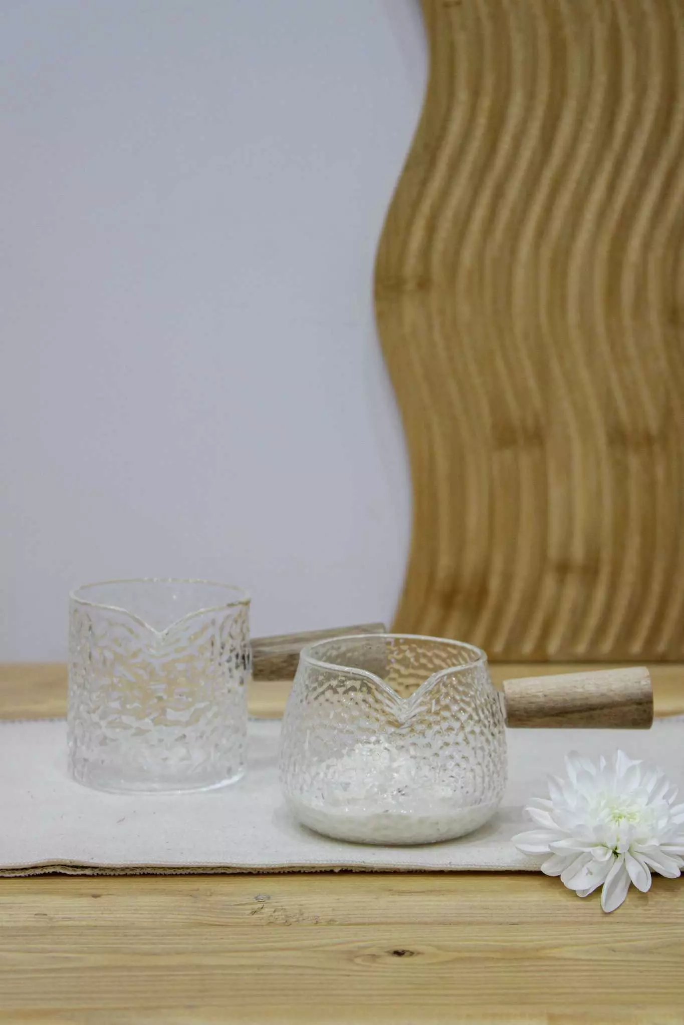 سس خوری پیرکس برفی